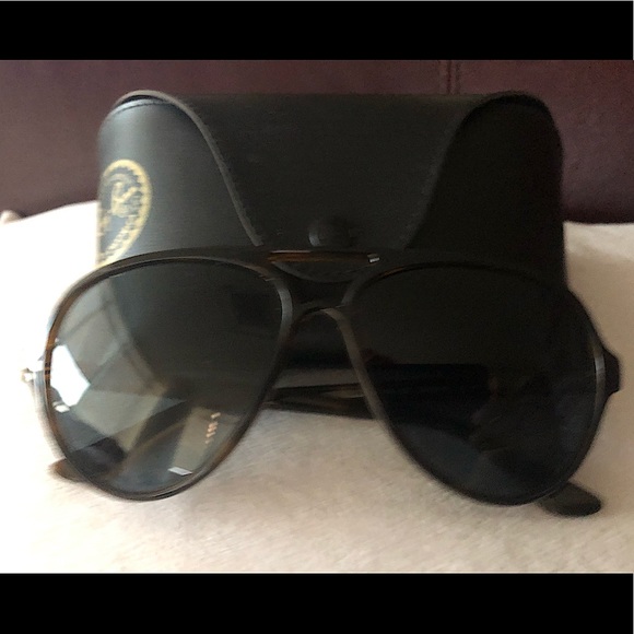 Ray-Ban Accessories - 😎Authentic Ray-Ban Sunglasses/Eyeglasses 😎Unisex